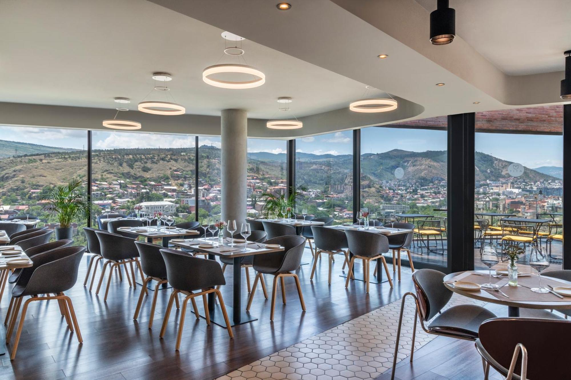 Golden Tulip Design Tbilisi酒店 外观 照片